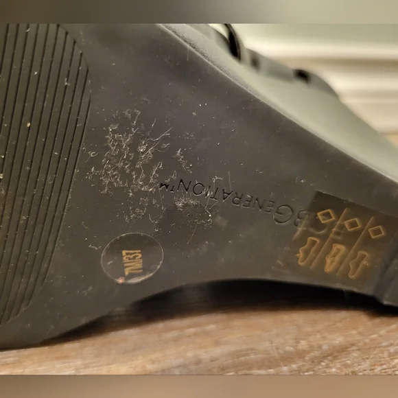 BCBC Generation Cages Wedge Sandals  Size 7 Black - Picture 8 of 9